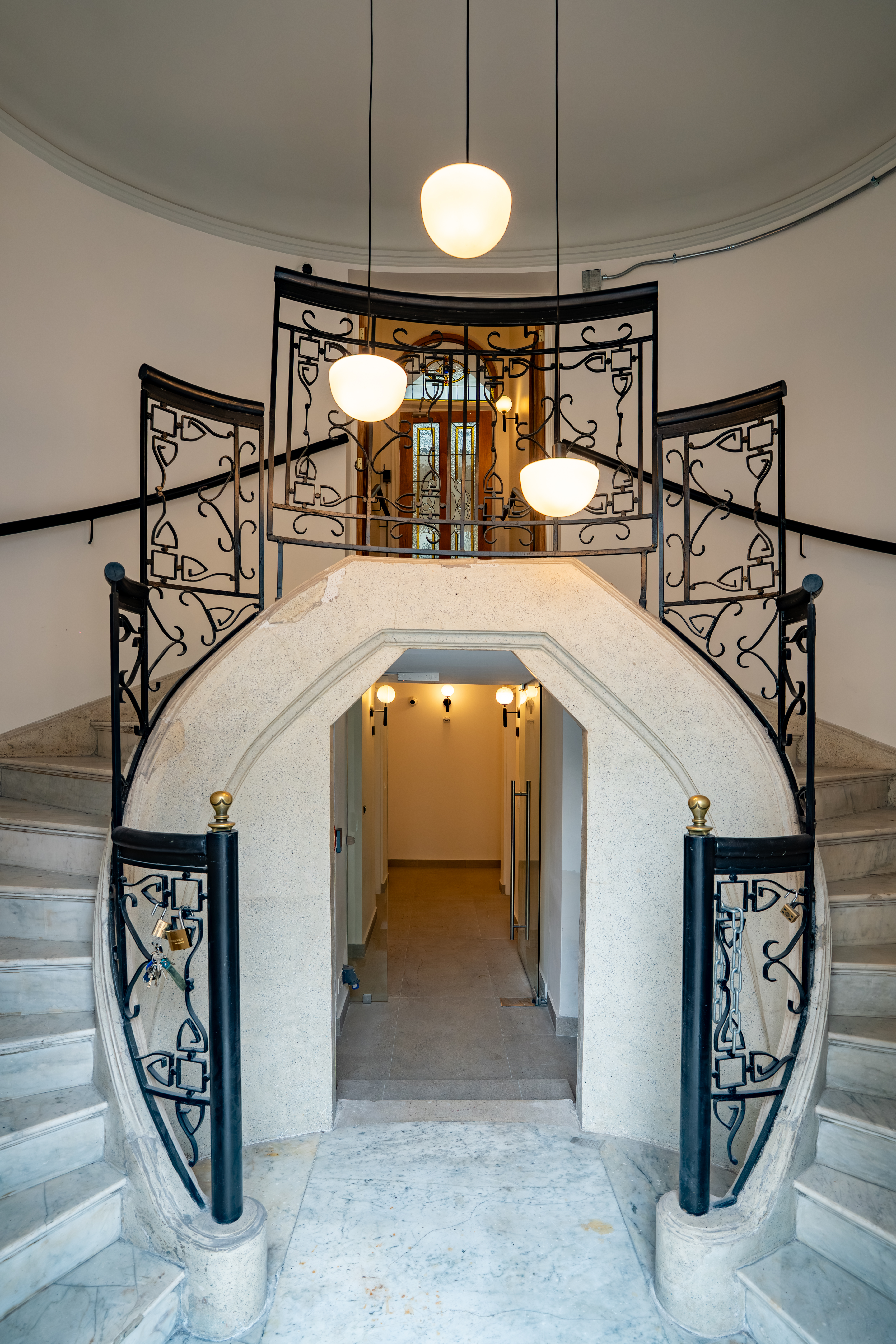 NEST Paris Londres gallery 4